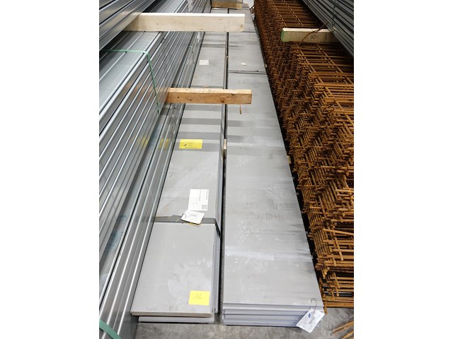 Grote partij stalen platen - afbeelding 4 van  5