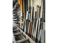 Grote partij stalen profielen en metaalrestanten - afbeelding 6 van  24