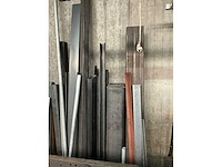 Grote partij stalen profielen en metaalrestanten - afbeelding 8 van  24