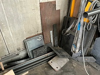 Grote partij stalen profielen en metaalrestanten - afbeelding 24 van  24