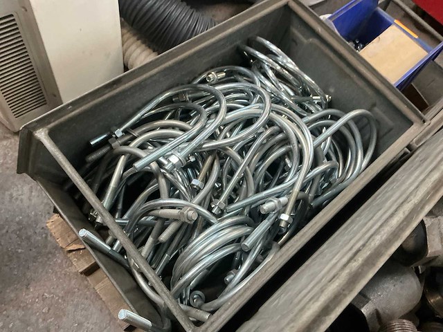 Grote partij stalen schroefkoppelingen - afbeelding 7 van  17