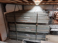 Grote partij stellingsonderdelen - afbeelding 17 van  21