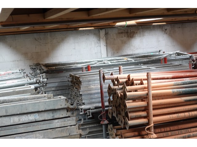 Grote partij stellingsonderdelen - afbeelding 18 van  21