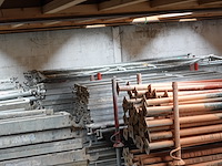 Grote partij stellingsonderdelen - afbeelding 18 van  21