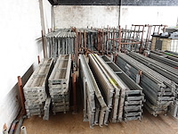 Grote partij stellingsonderdelen - afbeelding 20 van  21