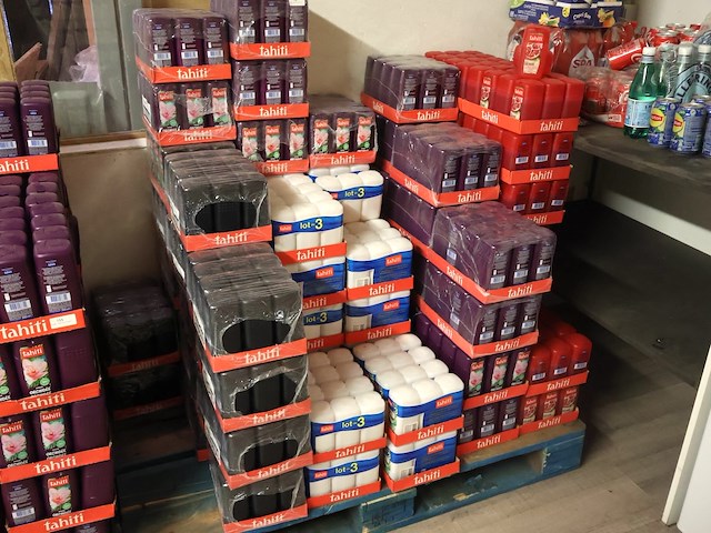 Grote partij tahiti 12x300ml (plm 80) - afbeelding 1 van  7