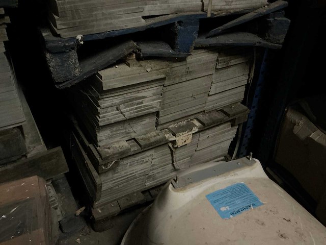 Grote partij tegels - afbeelding 3 van  8