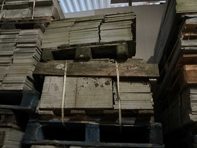 Grote partij tegels - afbeelding 6 van  8