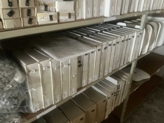 Grote partij textiel etiketten / velcro - afbeelding 2 van  4