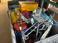 Grote partij toilet- en badkameraccessoires - afbeelding 9 van  11