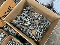 Grote partij trekankers en bevestigingsmaterialen - afbeelding 4 van  11