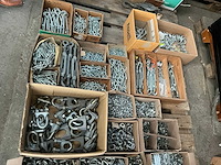 Grote partij trekankers en bevestigingsmaterialen - afbeelding 8 van  10