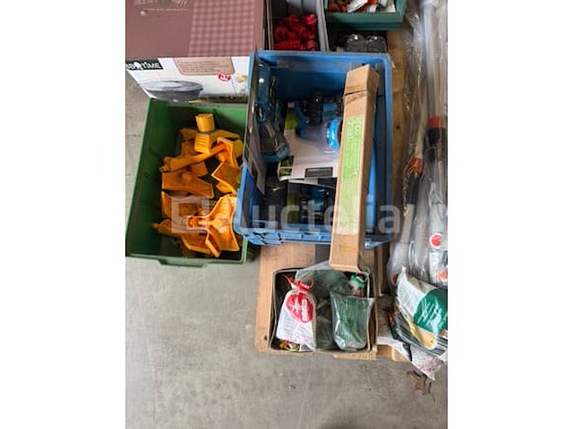 Grote partij tuin toebehoren w.o. stihl - afbeelding 5 van  11