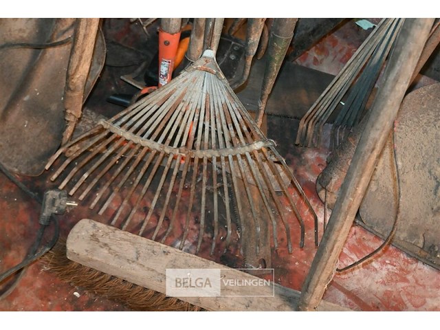 Grote partij tuingereedschap - afbeelding 6 van  6