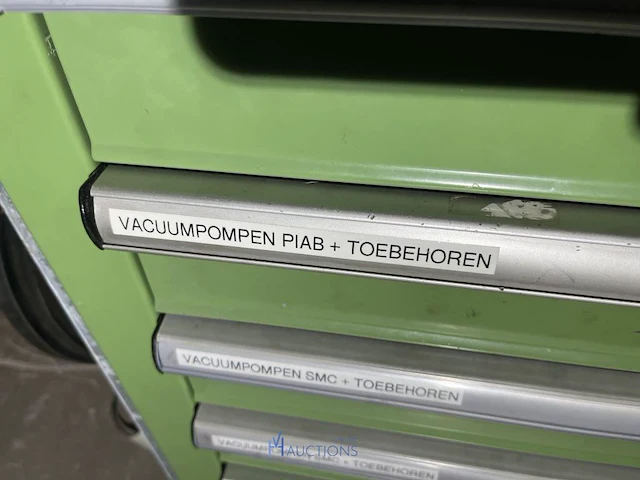 Grote partij vacuümcomponenten en zuignappen - afbeelding 10 van  186