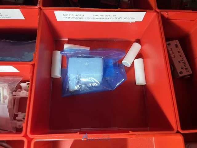 Grote partij vacuümcomponenten en zuignappen - afbeelding 31 van  186