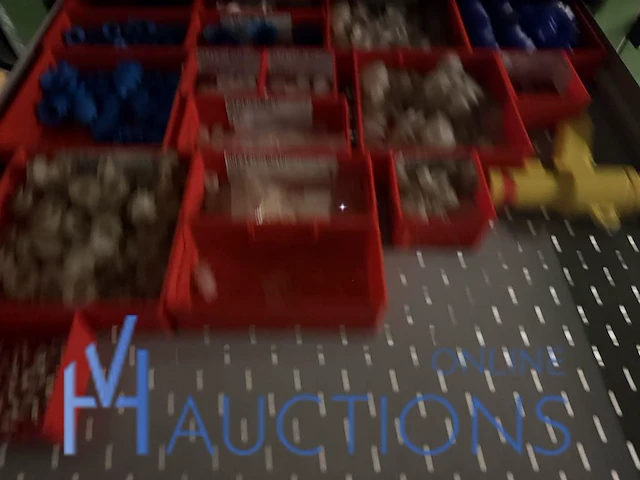 Grote partij vacuümcomponenten en zuignappen - afbeelding 24 van  186