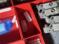 Grote partij vacuümcomponenten en zuignappen - afbeelding 37 van  186