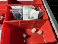 Grote partij vacuümcomponenten en zuignappen - afbeelding 111 van  186