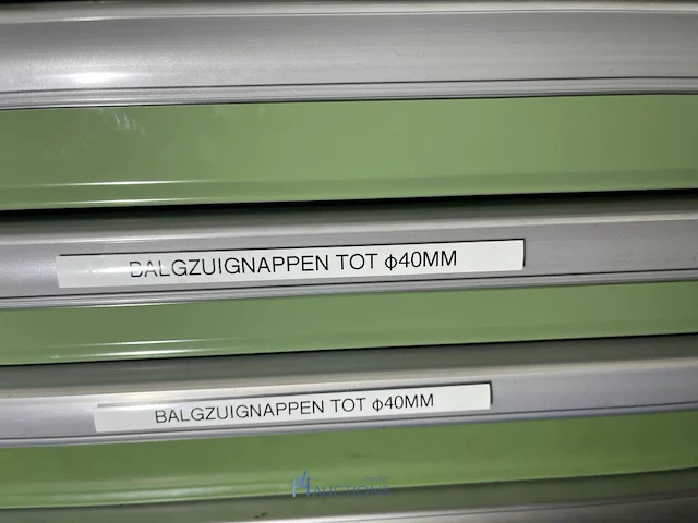 Grote partij vacuümcomponenten en zuignappen - afbeelding 133 van  186