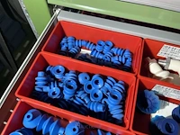 Grote partij vacuümcomponenten en zuignappen - afbeelding 134 van  186
