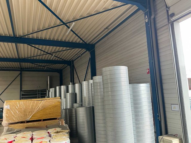 Grote partij ventilatiekanalen - afbeelding 8 van  8