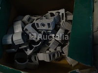 Grote partij verschillende bevestigingsmiddelen (zie foto's) - afbeelding 11 van  16