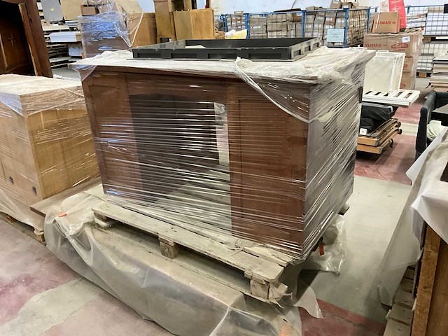 Grote partij vintage meubilair - afbeelding 2 van  11