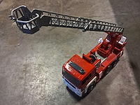 Grote pompierwagen - afbeelding 1 van  4