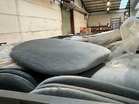 Grote pvc stapelbakken met inhoud (8x) - afbeelding 13 van  13