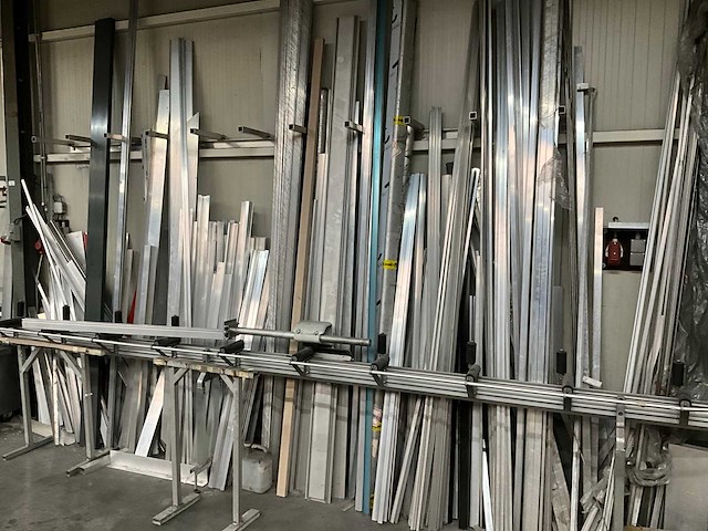Grote restpartij aluminium - afbeelding 2 van  34