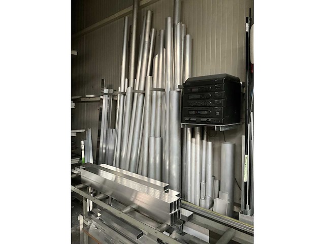 Grote restpartij aluminium - afbeelding 31 van  34