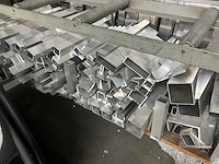 Grote restpartij aluminium - afbeelding 33 van  34