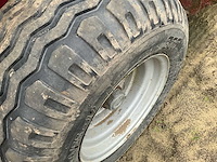 Grote robuuste mestcontainer op wielstel - nieuwe banden - afbeelding 14 van  14
