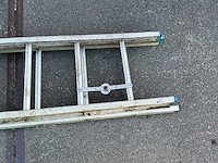 Grote schuif ladder - afbeelding 1 van  2