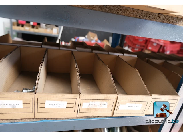 Grote set koppelstukken met planken - afbeelding 20 van  45
