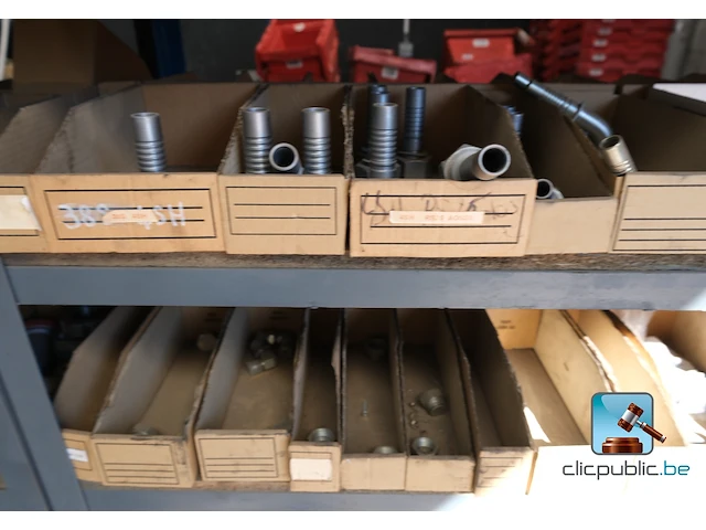 Grote set koppelstukken met planken - afbeelding 38 van  45