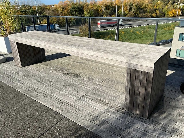 Grote terrastafel - afbeelding 1 van  9