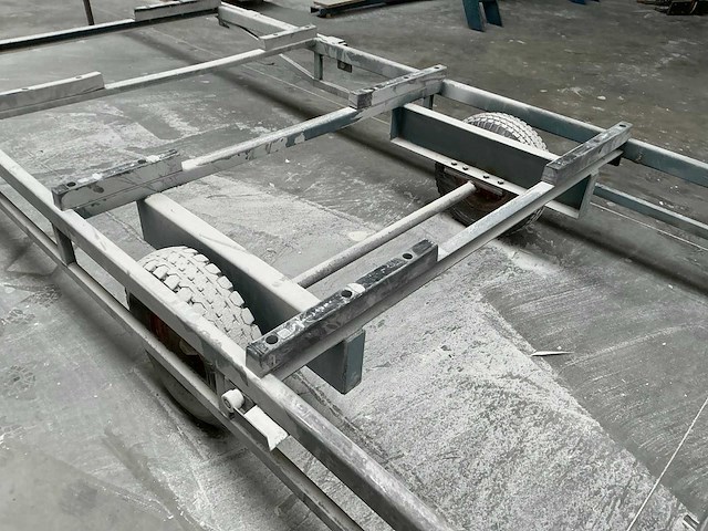 Grote transportwagen - afbeelding 6 van  8