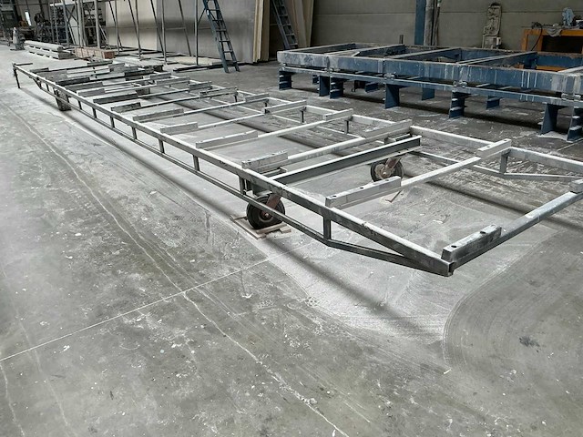 Grote transportwagen - afbeelding 1 van  8