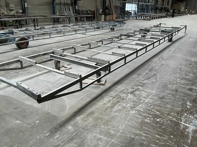 Grote transportwagen - afbeelding 2 van  8