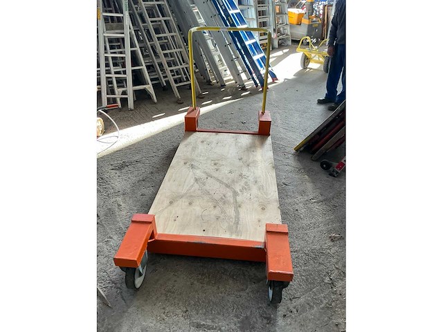 Grote transportwagen - afbeelding 2 van  6