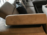 Grote, u-vormige grijze suede hoekbank - afbeelding 5 van  5
