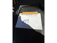 Grote vuilbak – lot 111 - afbeelding 3 van  3