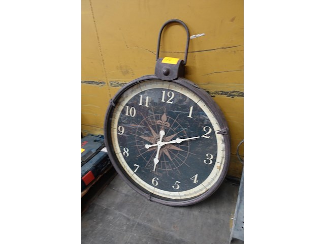 Grote wandklok (diameter 78cm) - afbeelding 3 van  3