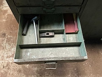 Grote werkbank met inhoud - afbeelding 12 van  33