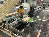 Grote werktafel met bovenfrees - afbeelding 3 van  7