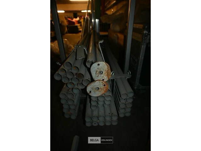 Grote witte partytent - afbeelding 5 van  5