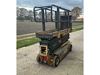 Grove mfg schaarlift sm2633be hoogwerker - afbeelding 2 van  5