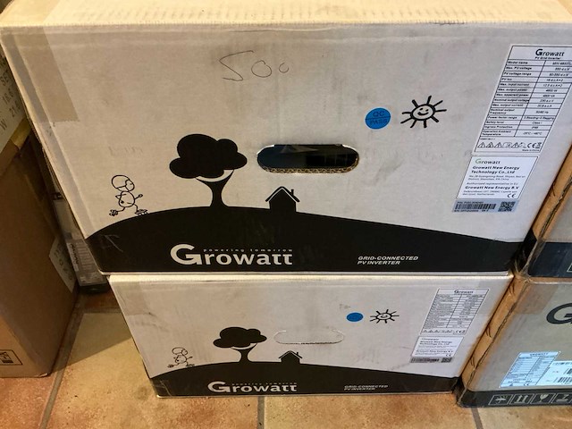 Growatt 4600 tl omvormer - afbeelding 3 van  3